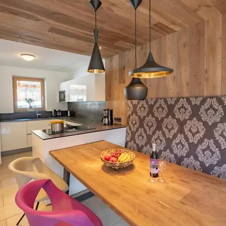 Schoeneben Haus Gernkogel 別荘